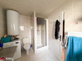 Bureaux et commerces 8 pièces
