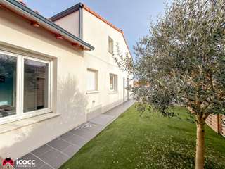 Bureaux et commerces 8 pièces