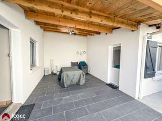 Bureaux et commerces 8 pièces