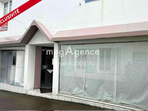 Bureaux et commerces 2 pièces