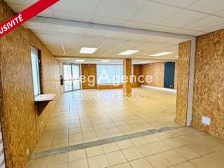 Bureaux et commerces 4 pièces