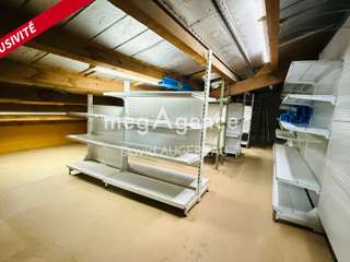 Bureaux et commerces 4 pièces