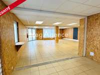 Bureaux et commerces 4 pièces Bureaux et commerces 4 pièces