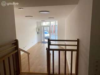 Bureaux et commerces 5 pièces