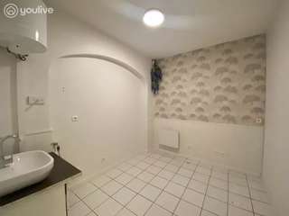 Bureaux et commerces 5 pièces