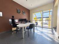 Bureaux et commerces 6 pièces Bureaux et commerces 6 pièces