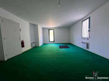 Vente Bureaux et commerces 140 m&sup2;La Baconnière