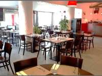 Bureaux et commerces 6 pièces