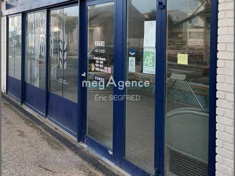Bureaux et commerces 12 pièces Bureaux et commerces 12 pièces