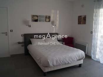 Bureaux et commerces 30 pièces