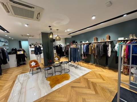 Bureaux et commerces 2 pièces