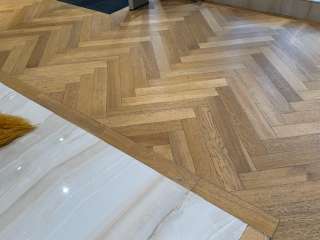 Bureaux et commerces 2 pièces