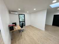Bureaux et commerces 18 pièces Bureaux et commerces 18 pièces