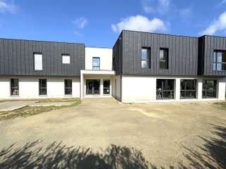 Bureaux et commerces 18 pièces