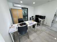 Bureaux et commerces 18 pièces Bureaux et commerces 18 pièces