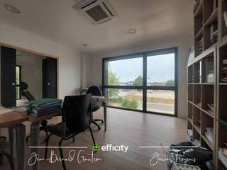 Bureaux et commerces 17 pièces