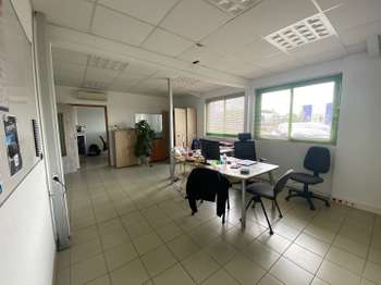 Bureaux et commerces Bureaux et commerces