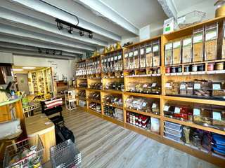 Bureaux et commerces 6 pièces