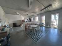 Bureaux et commerces 11 pièces