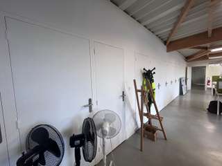 Bureaux et commerces 11 pièces