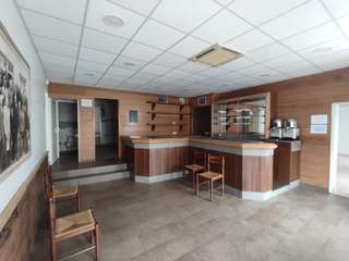 Bureaux et commerces 12 pièces