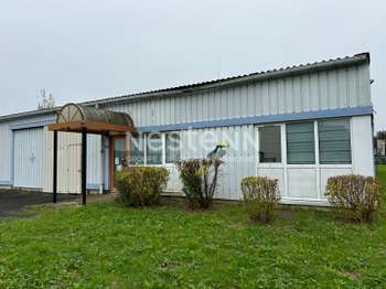 Bureaux et commerces 1 pièce La Flèche 72