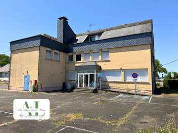 Vente Bureaux et commerces 740 m&sup2;La Flèche