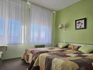 Bureaux et commerces 22 pièces