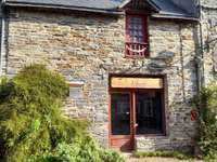 Bureaux et commerces 2 pièces