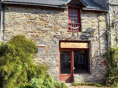 Bureaux et commerces 2 pièces La Gacilly 56