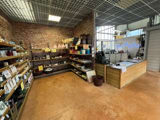 Bureaux et commerces 5 pièces