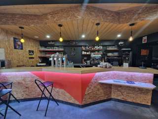 Bureaux et commerces 2 pièces