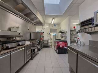 Bureaux et commerces 2 pièces