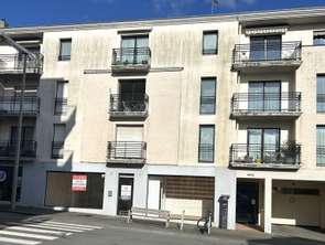 Vente Bureaux et commerces 86 m&sup2;La Roche-Sur-Yon Centre Ville