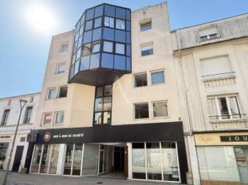 Bureaux et commerces La Roche-Sur-Yon Centre Ville 85