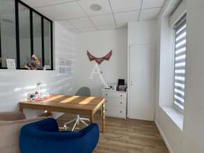 Vente Bureaux et commerces 36 m&sup2;La Roche-Sur-Yon Gare Sncf - Sacré Coeur
