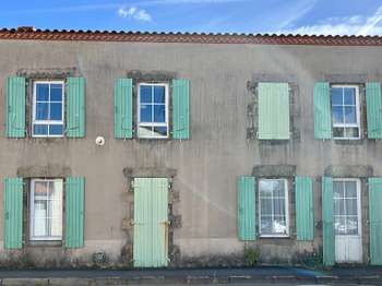 Bureaux et commerces 8 pièces La Roche-Sur-Yon Le Bourg Sous La Roche 85