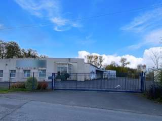 Bureaux et commerces 12 pièces