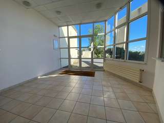 Bureaux et commerces 12 pièces