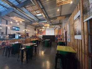 Vente Bureaux et commerces 300 m&sup2;La Roche-Sur-Yon Zad - Zi Nord