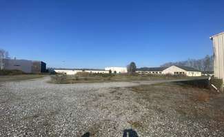 Photo Bureaux et commerces La Selle-en-Luitré