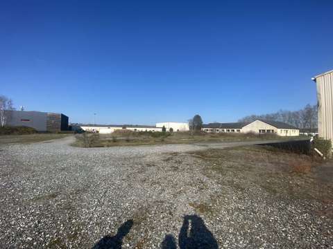 Bureaux et commerces La Selle-en-Luitré 35