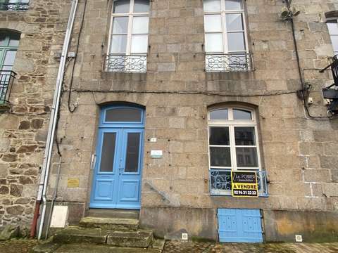 Bureaux et commerces 4 pièces Lamballe 22
