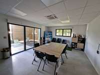 Bureaux et commerces