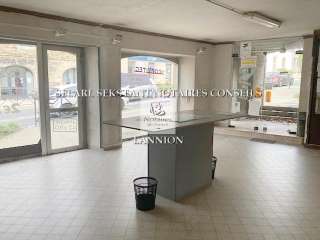 Bureaux et commerces 3 pièces