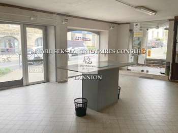 Bureaux et commerces 3 pièces Lannion 22