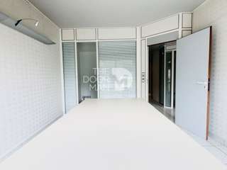 Bureaux et commerces 7 pièces