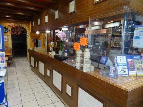 Bureaux et commerces 4 pièces Laval 53