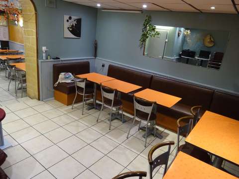 Bureaux et commerces 4 pièces