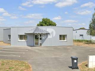 Bureaux et commerces 11 pièces